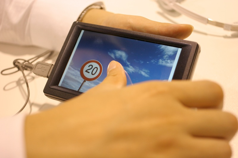 Illustration for article titled Stylus-On With The Cowon Q5 (Verdict: Not Good at All)